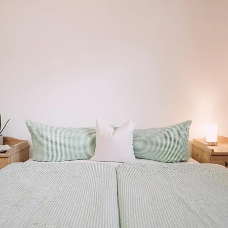 Geisler Apartment *